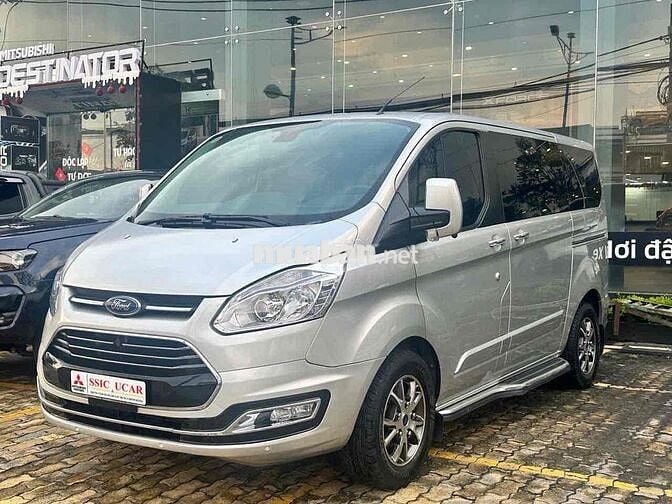 Ford Tourneo Titanium 2019 29.000km Bạc
