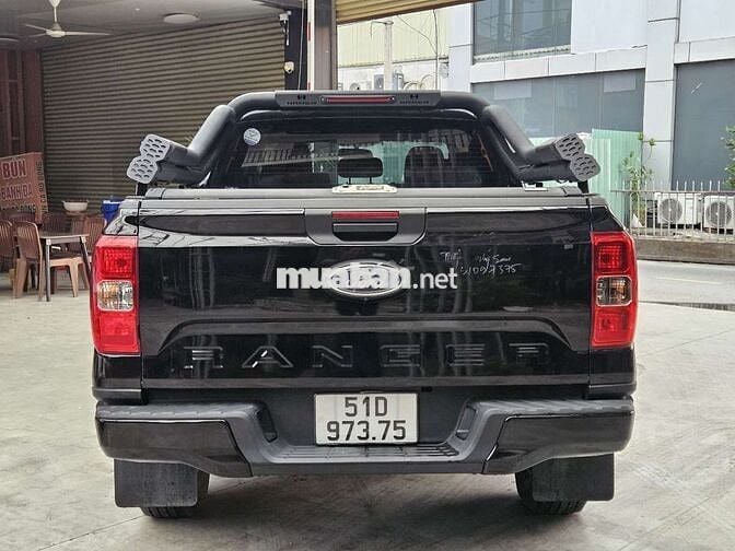 Ford Ranger XLS 2.2AT 2024 Đen 17.000km