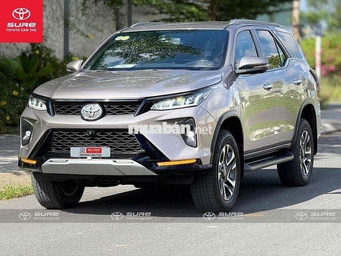 Toyota Fortuner Legender 2022 4x2 (AT) CHÍNH HÃNG