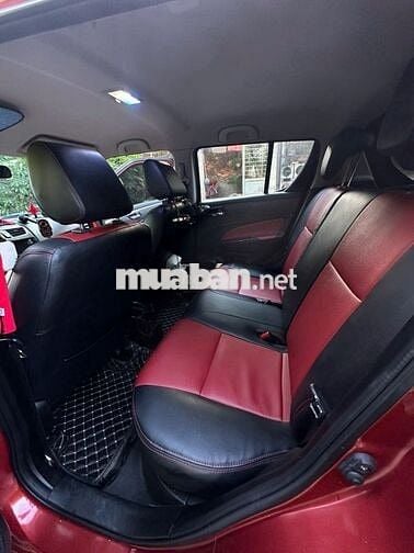Suzuki Swift 2014 9 vạn km Đỏ