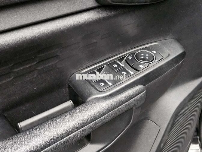 Ford Ranger XLS 2.2AT 2024 Đen 17.000km