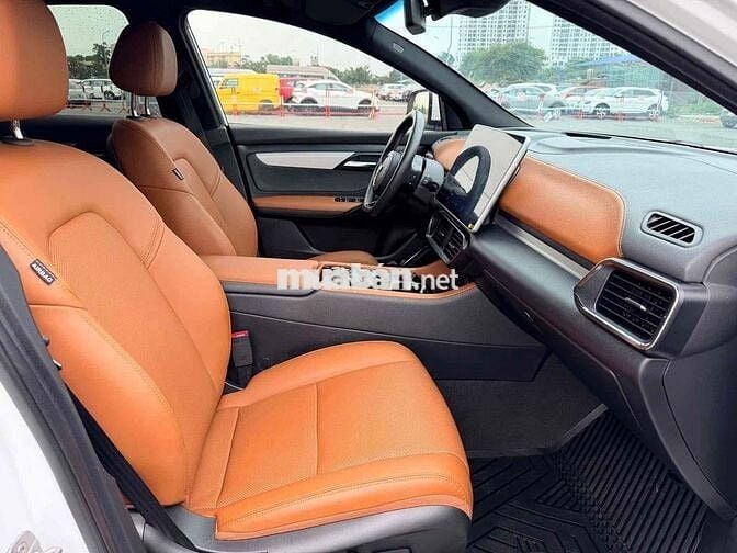 VinFast VF8 SUV Plus điện Trắng 5 chỗ giá