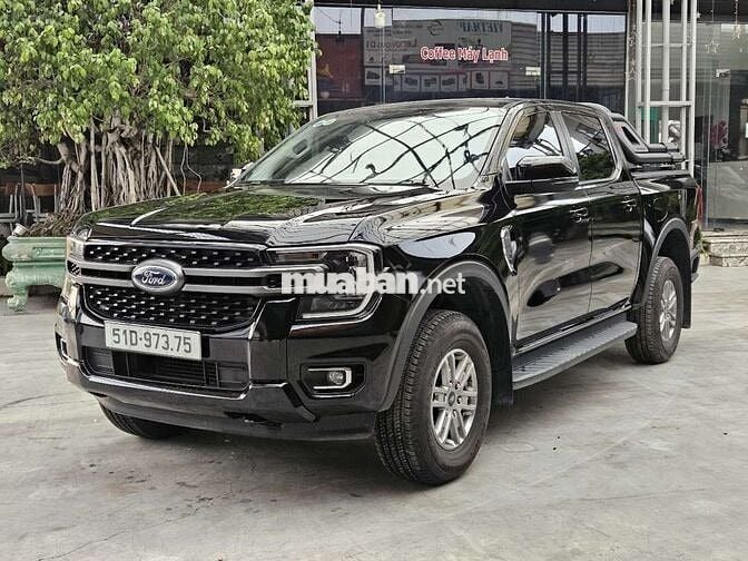 Ford Ranger XLS 2.2AT 2024 Đen 17.000km