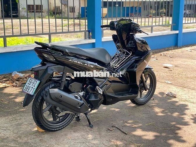 Honda Air Blade 125 4val 2023 Đen 10.000km