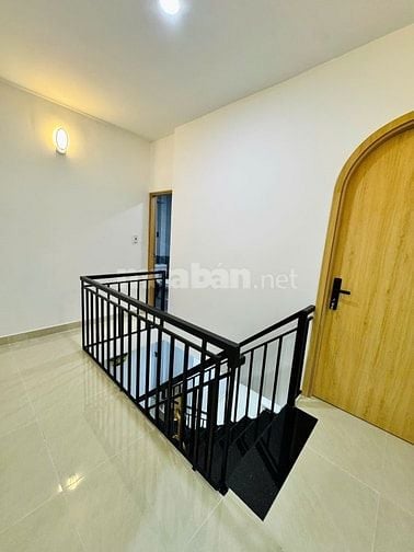 BÁN NHÀ TRẦN QUỐC THẢO CẠNH LÊ VĂN SỸ QUẬN 3