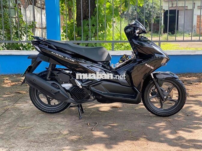 Honda Air Blade 125 4val 2023 Đen 10.000km