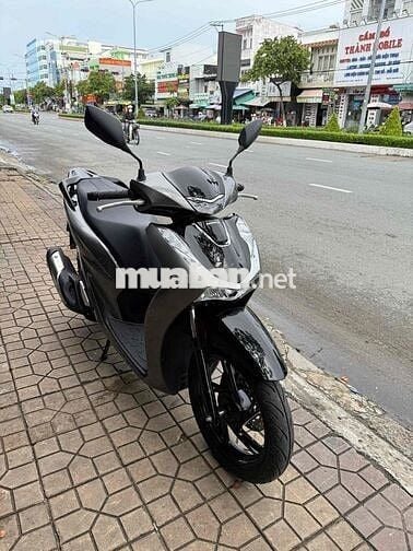 Honda SH 125 2024 Xám khói, đen 3500km