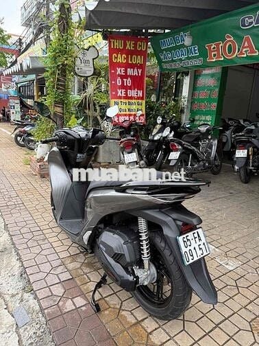 Honda SH 125 2024 Xám khói, đen 3500km