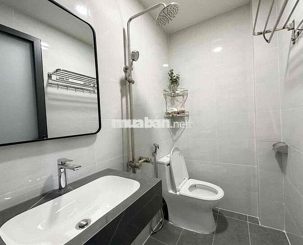 CĂN HỘ BAN CÔNG, FULL NỘI THẤT CAO CẤP, MỚI 100%