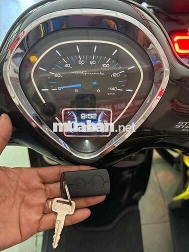 Yamaha Grande ABS 2022 Xám