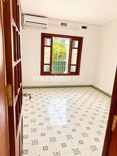 Chính chủ cho thuê nguyên căn chung cư 