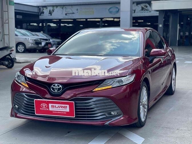 Toyota Camry 2.5Q 2020 Đỏ 49.000KM
