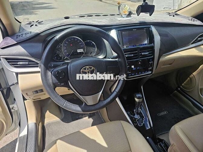 Toyota Vios 2018G Trắng Tự động