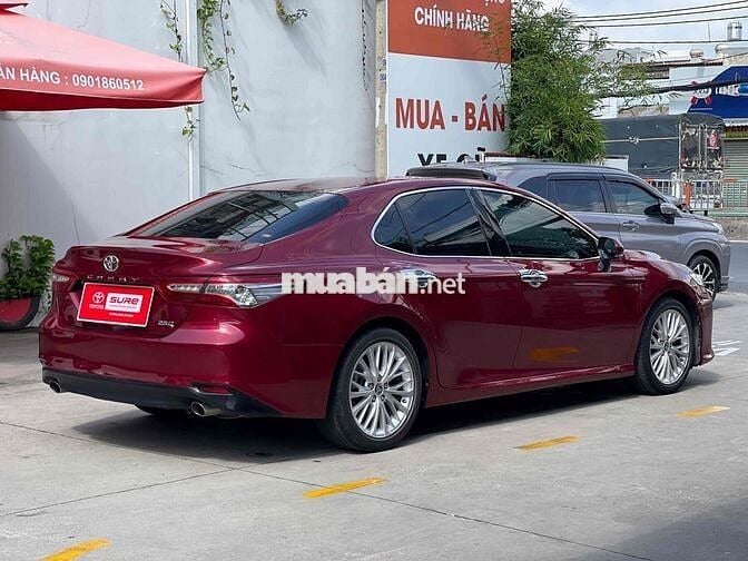 Toyota Camry 2.5Q 2020 Đỏ 49.000KM