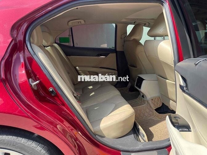 Toyota Camry 2.5Q 2020 Đỏ 49.000KM