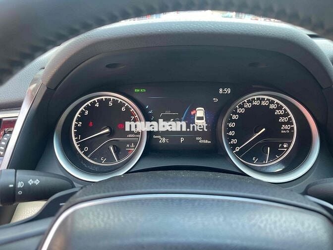 Toyota Camry 2.5Q 2020 Đỏ 49.000KM