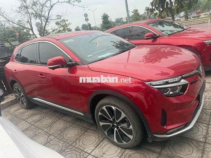 VinFast VF8 Plus 2023 Điện Đỏ 42.000km