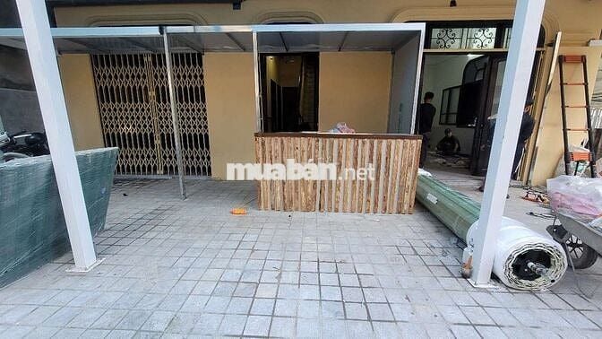 Cho thuê shophouse 45 m² vỉa hè 55 m² tại Ngõ 5 Láng Hạ.