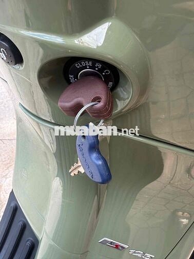 Vespa Sprint 2023 Xanh bơ 3468 Km