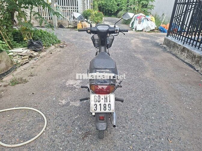 Honda Dream II Đen