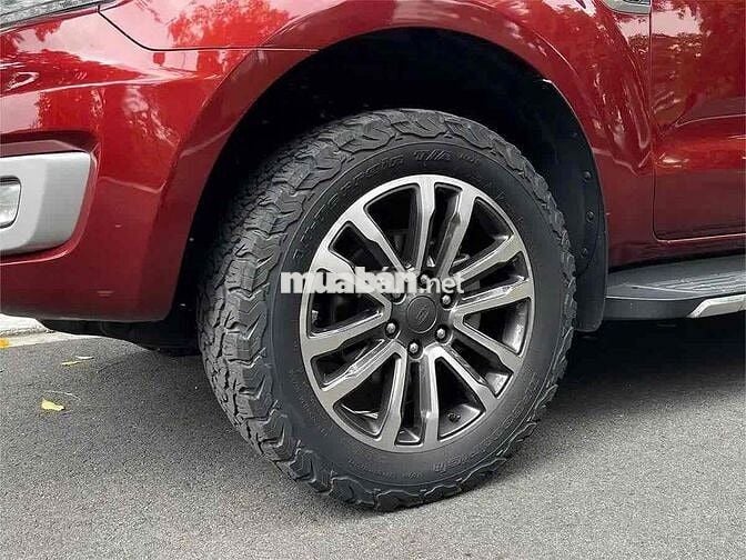 Ford Everest Titanium AT 4x2 2020 Đỏ 83.000 km