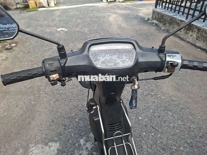 Honda Dream II Đen