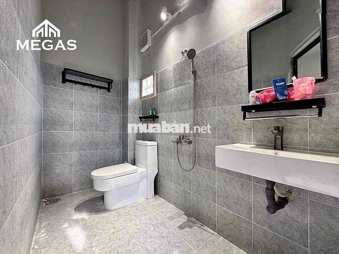 CĂN HỘ_FULL NỘI THẤT_CỬA SỔ RỘNG THOÁNG MÁT_ ÁNH SÁNG TỰ NHIÊN_SANG