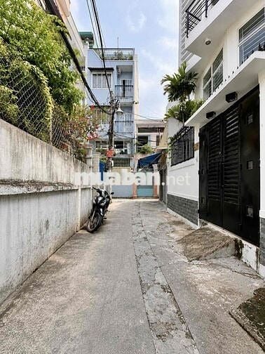 🏡 Nhà Quận 10 - 5 tầng - diện tích 36m2 - 3 phòng ngủ - hẻm 3,5m