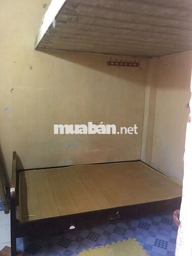 Phòng trọ khép kín, có sân rộng, gần trường dh khxh nhân văn