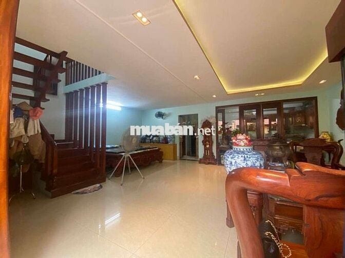 THIÊN LỘC ( KIM CHUNG CŨ ) BIỆT THỰ SÂN VƯỜN ĐƯỜNG  2 XE 7 CHỖ TRÁNH