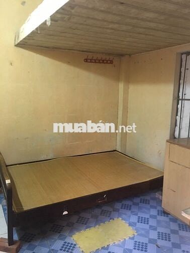 Phòng trọ khép kín, có sân rộng, gần trường dh khxh nhân văn