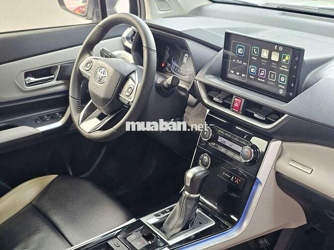 TOYOTA VELOZ TOP SX 2022 ODO 5 VẠN