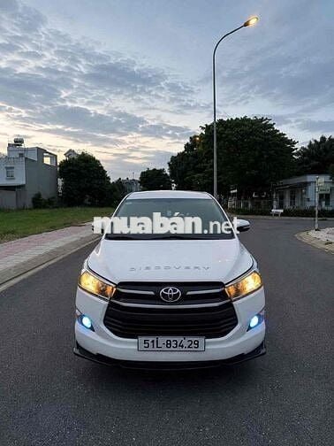 Toyota Innova 2017 Số sàn Trắng 7 chỗ