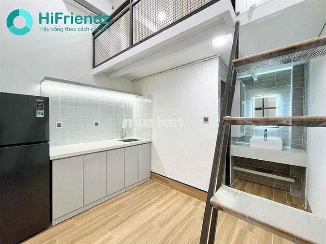 Phòng gác lửng, nhà có máy giặt và máy sấy