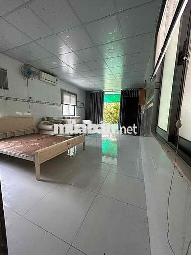 cho thuê nhà cấp 4 nguyên căn quận 7 mới 320m2