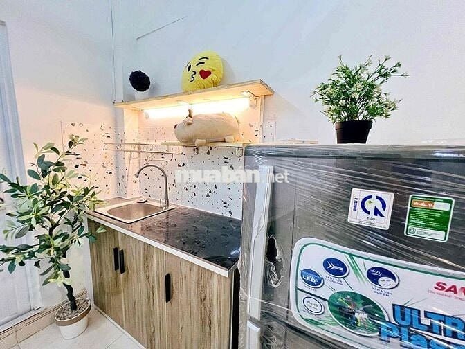 CHO THUÊ PHÒNG TRỌ CĂN SIU PHẨM FULL NỘI THẤT, CỬA SỔ TO