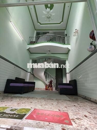 BÁN NHÀ 9 PHÒNG, khuyến mãi nhà kho, gần chợ, gần bờ kè