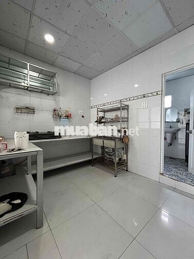 cho thuê nhà cấp 4 nguyên căn quận 7 mới 320m2