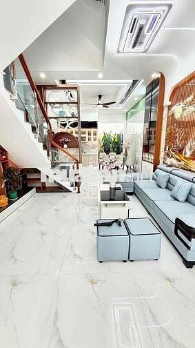 nhà phố 4p ngủ 1 phòng thờ sổ sẳn công chứng ngay