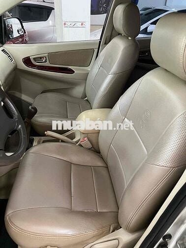 Toyota Innova G 2006 Bạc