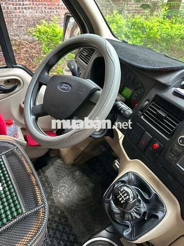 Ford Transit 16 chỗ 2018 185000 km Vàng cát