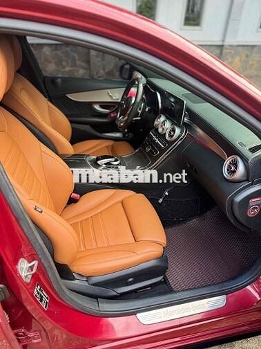 Mercedes-Benz C300 2016 C63 Đỏ Da Nappa