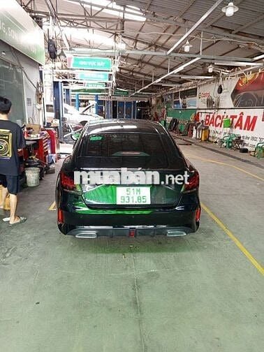 MG MG5 Luxury 2022 Đen 5 chỗ