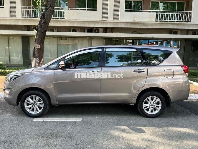 Toyota Innova G AT 2016 Xám Tự động Xăng