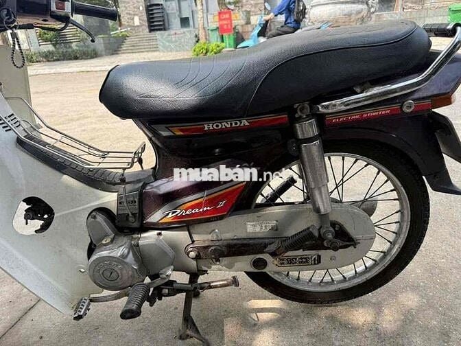 Honda Dream Thái Nâu, Trắng