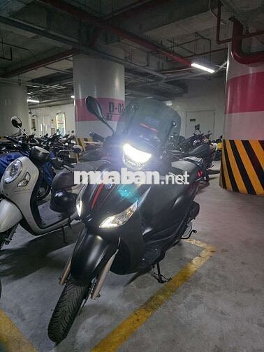 Medley 150iget ABS 2021 Đen sần
