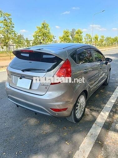 Ford Fiesta cọp như mới
