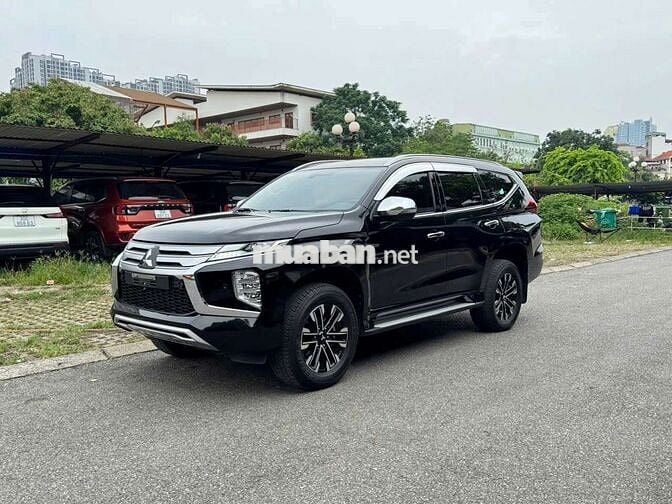 Mitsubishi Pajero Sport 2022 đi ít