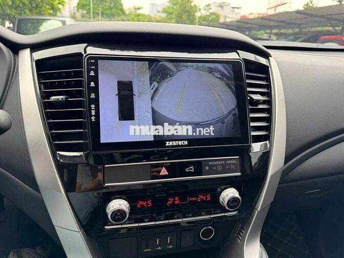 Mitsubishi Pajero Sport 2022 đi ít