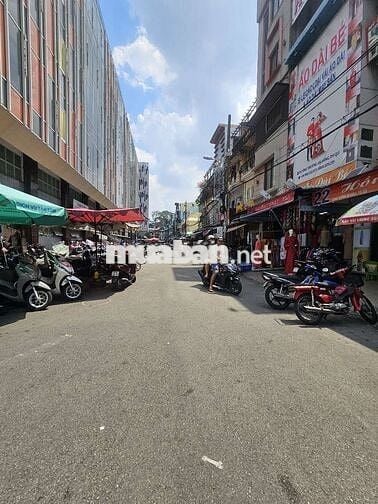 Chính chủ bán nhà 4 lầu Mặt Tiền đường Công Trường An Đông P9 Q5